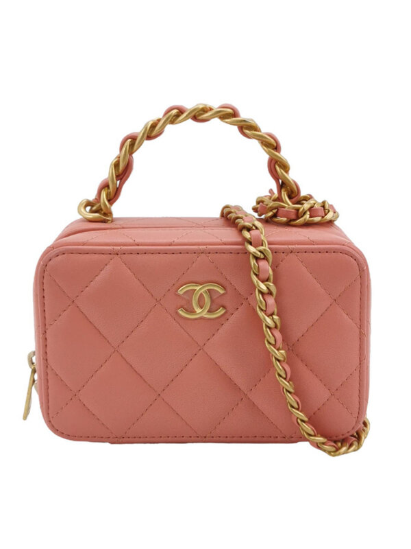 Chanel Clogo