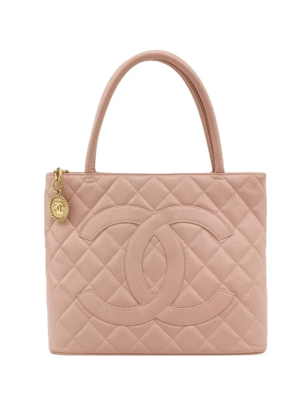 Chanel Medallion (Шанель)