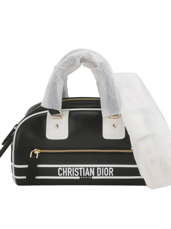 Винтажная сумка Dior Vibelogo