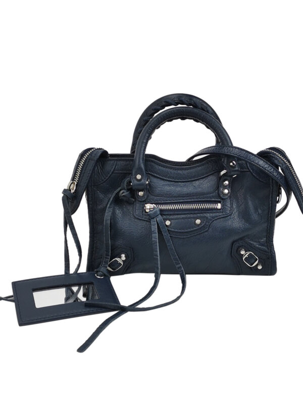 Balenciaga Classic City Nano — продано