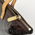 Louis Vuitton Bellevue Logo — фото 9