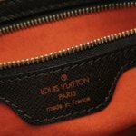 Louis Vuitton Marais Bucket — фото 8