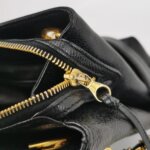 Chanel C logo — фото 10