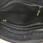 Chanel C logo — фото 12