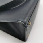 Chanel Logo Shoulder Bag — фото 10