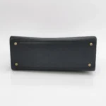 Chanel Calfskin Logo Shoulder Bag (Шанель) — фото 5