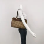 Gucci Calfskin Logo Shoulder Bag (Гуччи) — фото 2