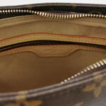 Louis Vuitton Looping Monogram — фото 6