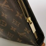 Louis Vuitton Looping Monogram — фото 7