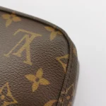 Louis Vuitton Looping Monogram (Луи Виттон) — фото 8