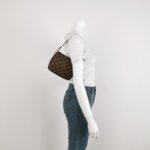 Louis Vuitton Trousse Makeup Hobo — фото 2