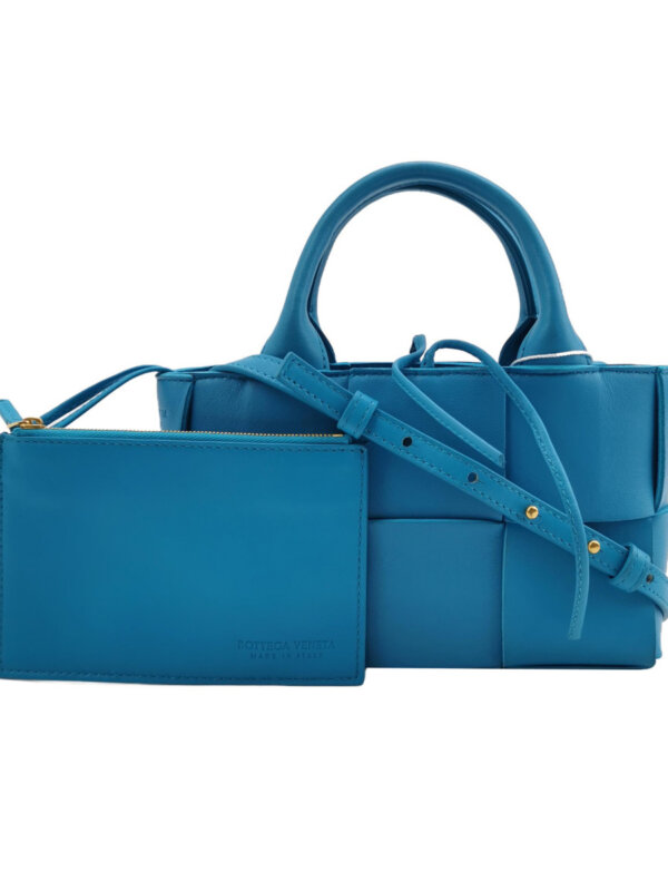 Bottega Veneta Candy Arco — продано