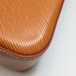 Louis Vuitton Marelle Hobo (Луи Виттон) — фото 11