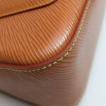 Louis Vuitton Marelle Hobo — фото 12