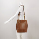 Chanel Logo Shoulder Bag — фото 2