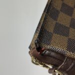 Louis Vuitton Trousse Makeup Hobo — фото 17