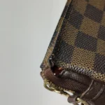 Louis Vuitton Trousse Makeup Hobo (Луи Виттон) — фото 17