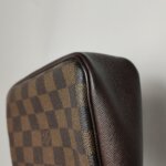 Louis Vuitton Trousse Makeup Hobo — фото 23