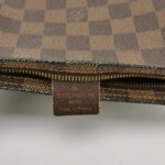 Louis Vuitton Trousse Makeup Hobo — фото 8
