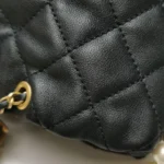 Chanel Quilted Calfskin CC Crossbody (Шанель) — фото 17