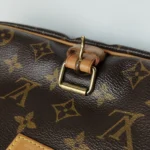 Louis Vuitton Saumur Monogram (Луи Виттон) — фото 11