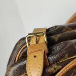 Louis Vuitton Saumur Monogram — фото 12