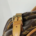 Louis Vuitton Saumur Monogram (Луи Виттон) — фото 12