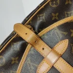 Louis Vuitton Saumur Monogram (Луи Виттон) — фото 15