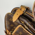 Louis Vuitton Saumur Monogram — фото 19