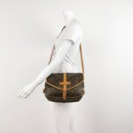 Louis Vuitton Saumur Monogram — фото 2