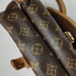 Louis Vuitton Saumur Monogram — фото 21