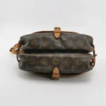 Louis Vuitton Saumur Monogram (Луи Виттон) — фото 6