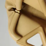 Bottega Veneta Point (Боттега Венета) — фото 10