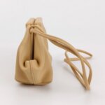 Bottega Veneta Point — фото 4