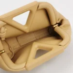 Bottega Veneta Point (Боттега Венета) — фото 7