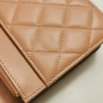 Chanel Quilted Lambskin CC Crossbody (Шанель) — фото 10