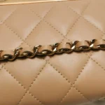 Chanel Quilted Lambskin CC Crossbody (Шанель) — фото 11