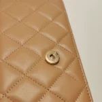 Chanel Quilted Lambskin CC Crossbody (Шанель) — фото 12