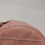 Chanel Round C Logo — фото 14