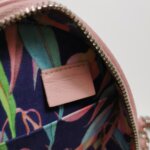 Chanel Round C Logo — фото 22