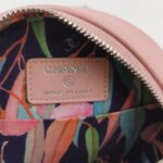 Chanel Round C Logo — фото 8