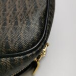 Saint Laurent Logo Handbag — фото 16