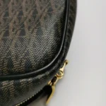 Saint Laurent Calfskin Logo Handbag (Сен Лоран) — фото 16