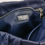 Prada Lambskin Logo Shoulder Bag (Прада) — фото 8