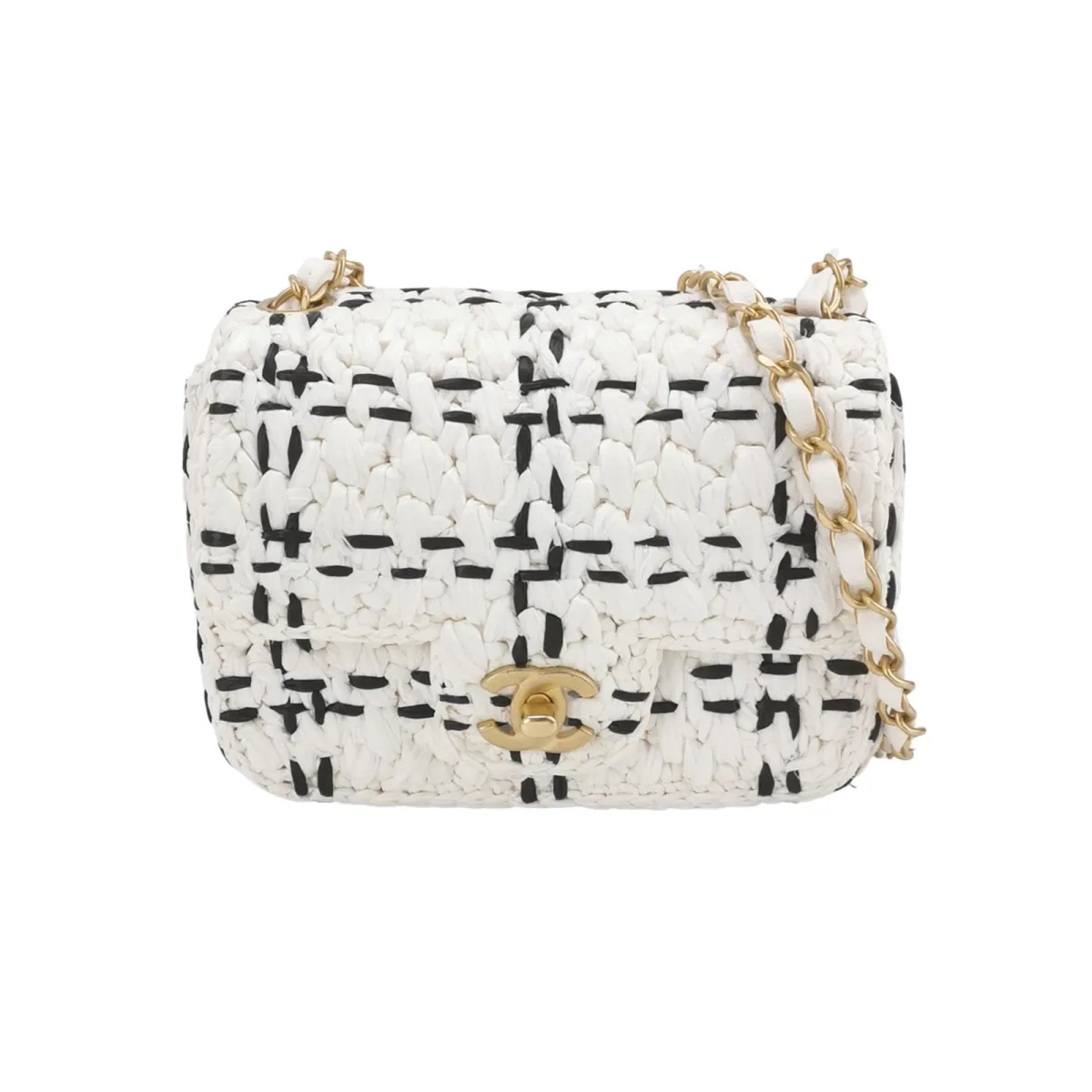 Chanel Classic Flap — продано