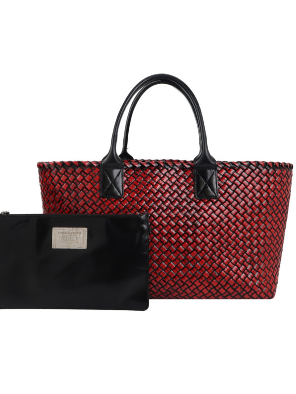 Bottega Veneta Intrecciato — продано