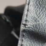 Louis Vuitton Explorer Monogram — фото 27