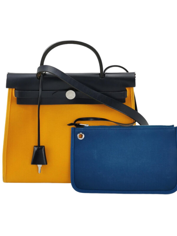 Hermès Herbag 31 Hunter 9 V 762 ZA — продано