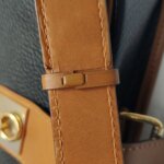 Celine Logo Crossbody — фото 12