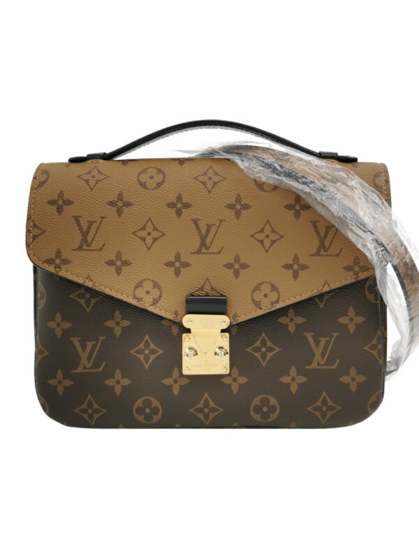 Louis Vuitton Pochette Metis S-lock — продано